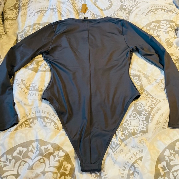 Skims swim suit - Picture 7 of 9